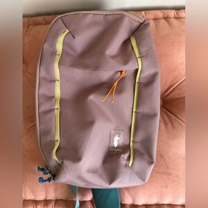 Cotopaxi Shoulder Bag